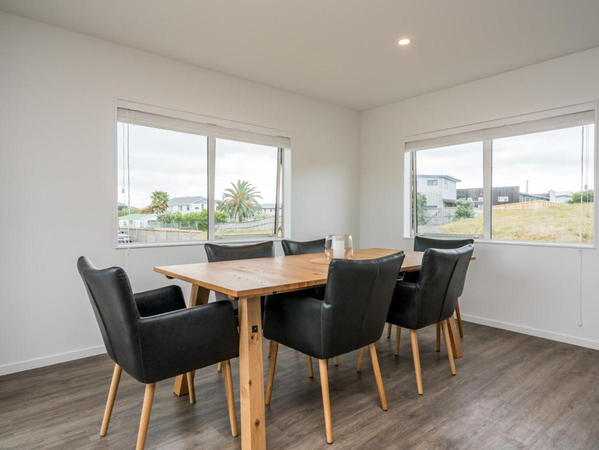 Ruakaka Sands - Ruakaka Holiday Home Exteriör bild